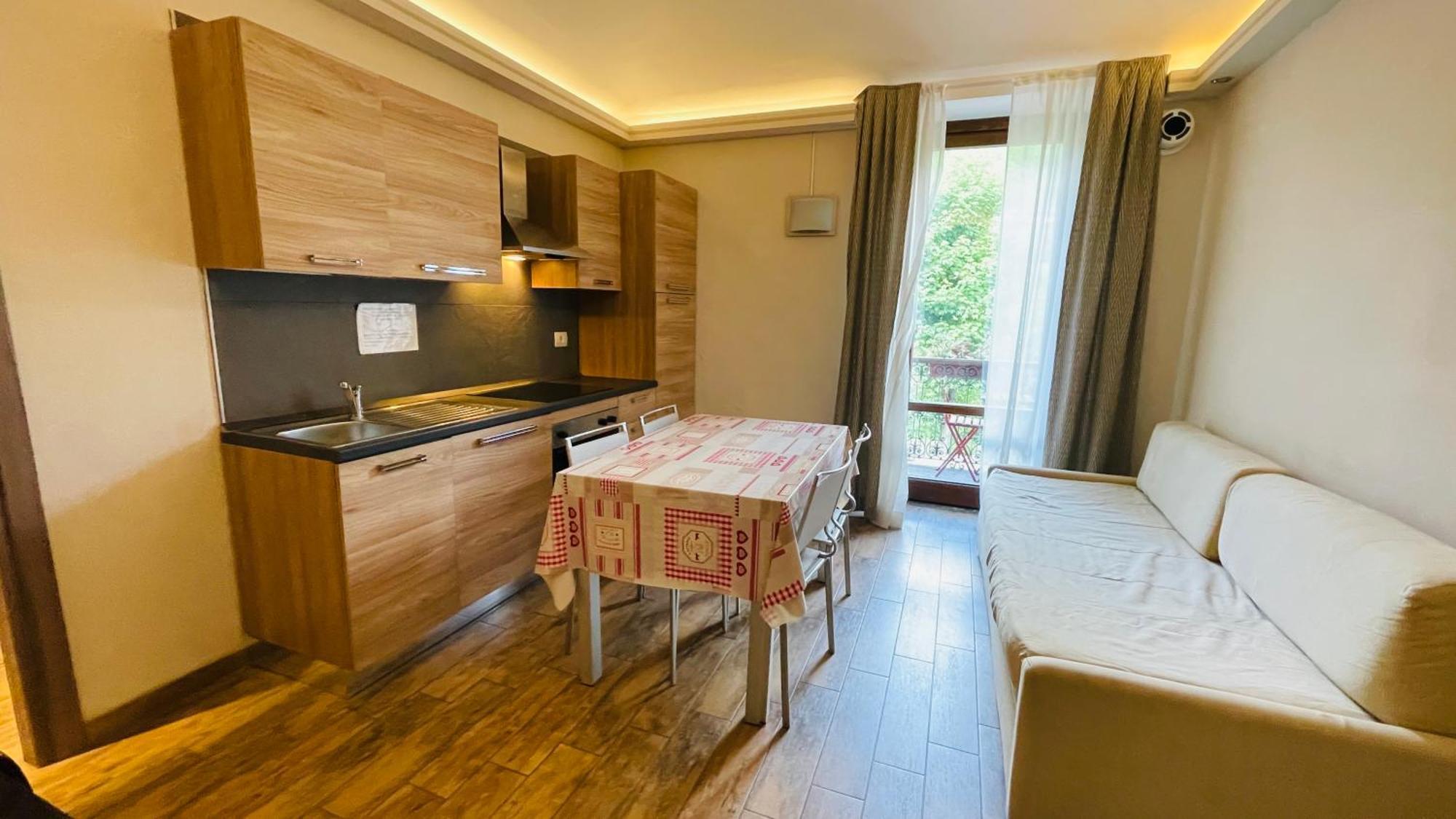 בארדונקיה Residence Tabor מראה חיצוני תמונה